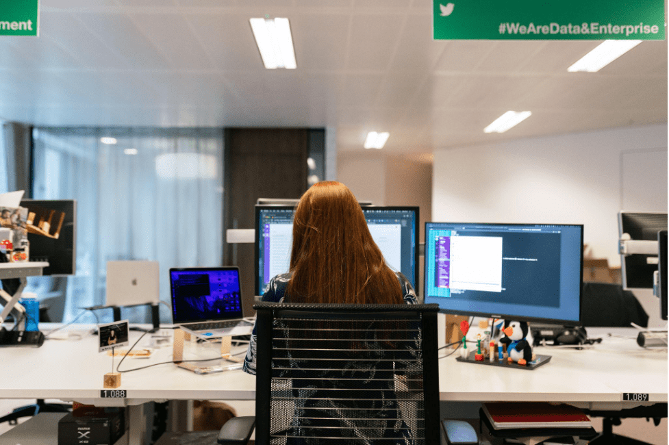 Send Large Files from PC to PC – 4 Quick Ways